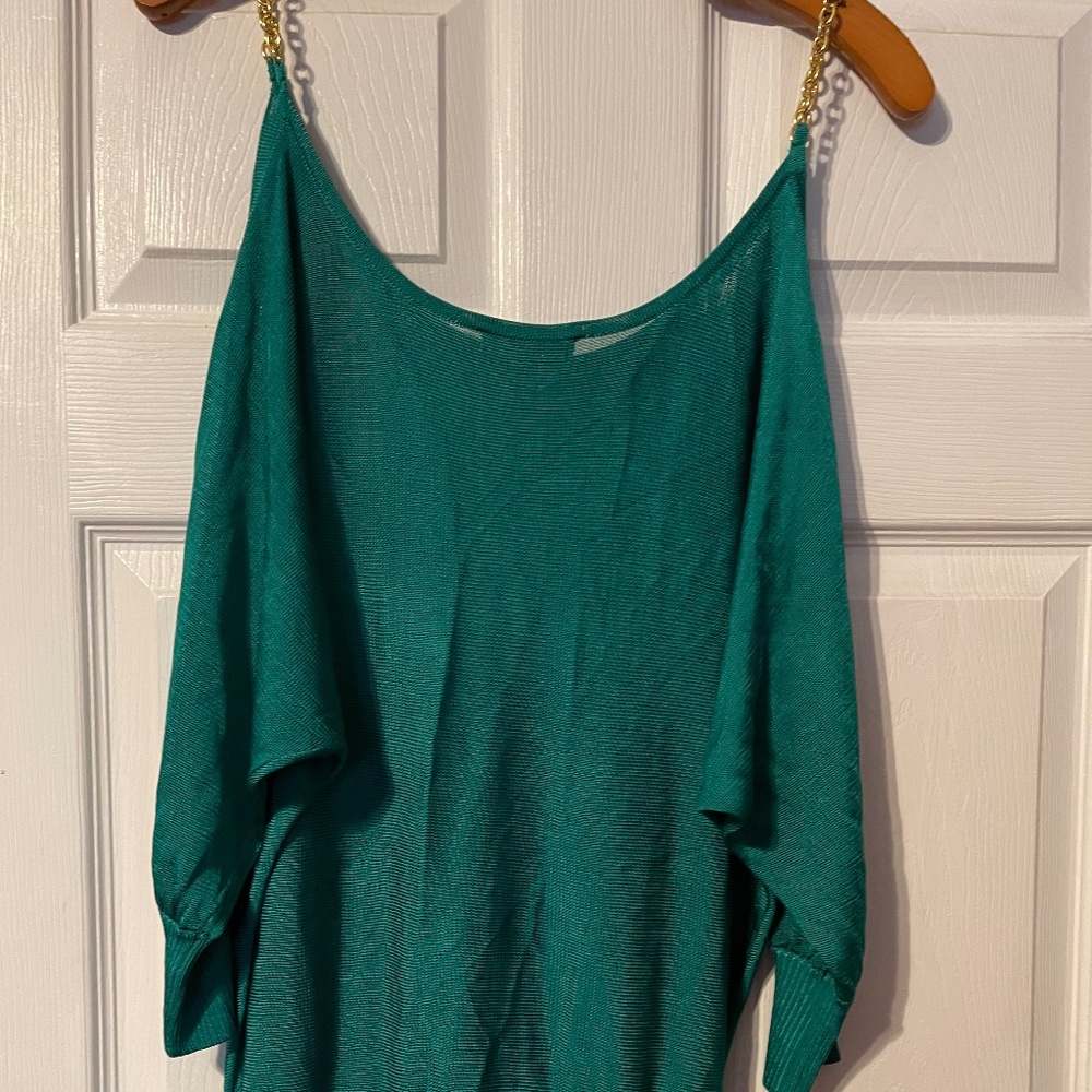 NWT bebe Gold Chain, Green Drop Open Shoulder Top, L